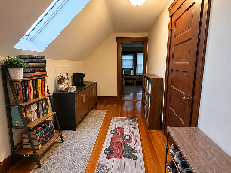21 Berwick Rd — Photo 9