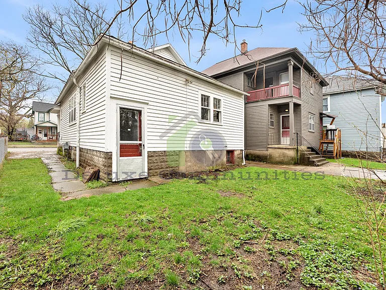 745 Jackson St NW — Photo 26