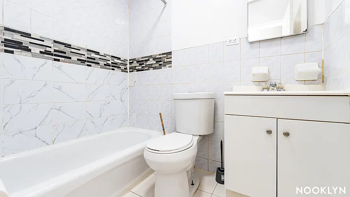 Rented by Nooklyn NYC LLC | media 20