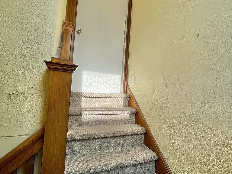 1028 N Webster Ave #2 — Photo 6