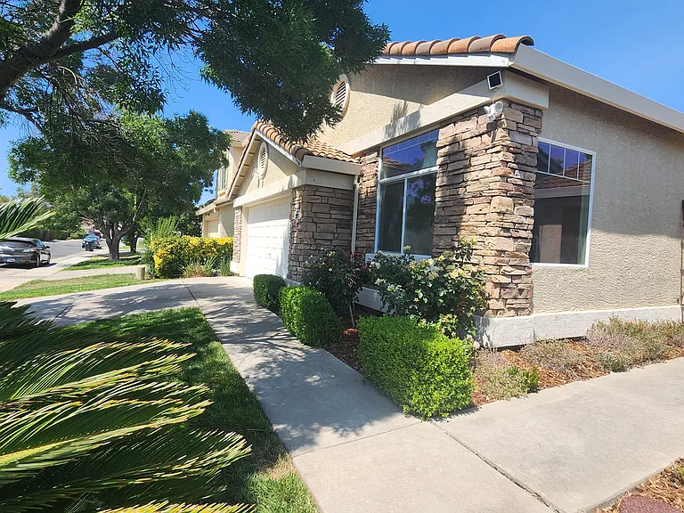 9919 Tarzo Way — Photo 4