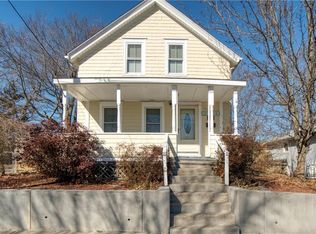56 Binford St, Lincoln, RI 02865