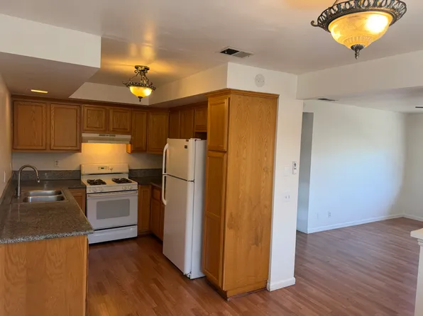 367 Northgate Dr APT D, Goleta, CA 93117