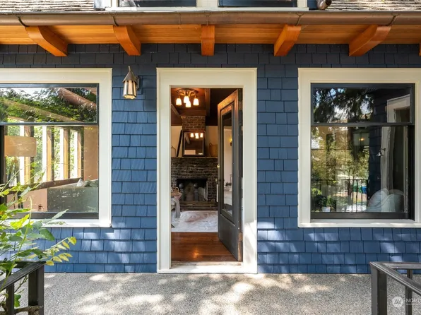 603 36th Avenue, Seattle, WA 98122