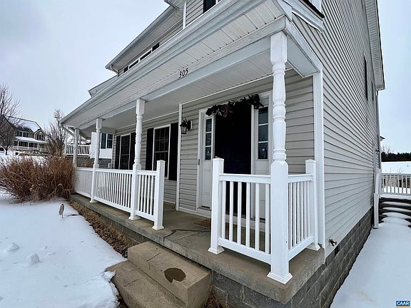 4th image of 305 Overview St