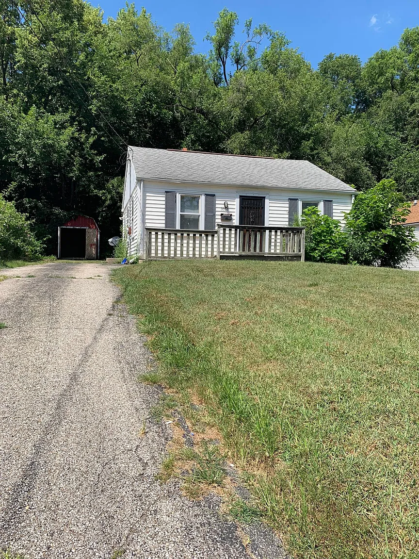3007 W Wiswall St photo 1
