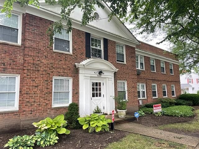 1st image of 3694 Warrensville Center Rd #7