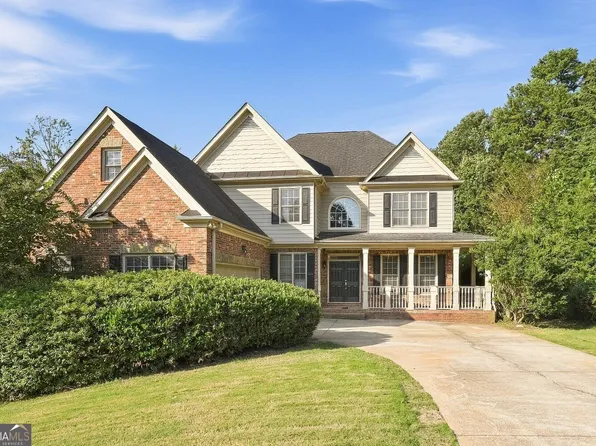 2090 Misty Oaks Dr, Buford, GA 30519