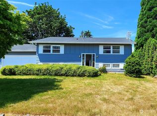 25715 18th Ave S, Des Moines, WA 98198