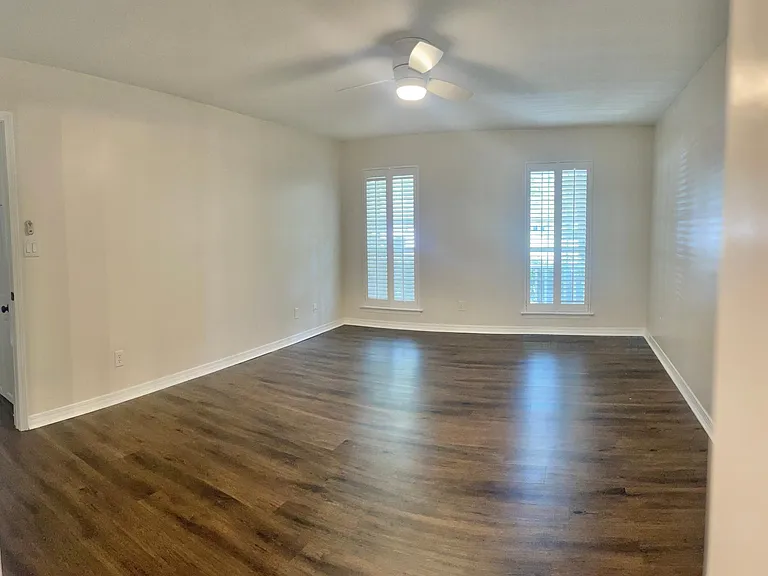 169 Bay View Dr — Photo 10