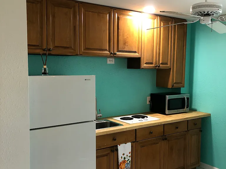 617 Mangrove Point Rd #B — Photo 6