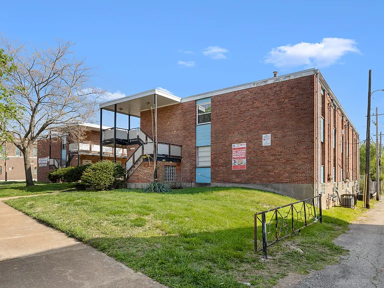 3100 Arsenal St — Photo 15