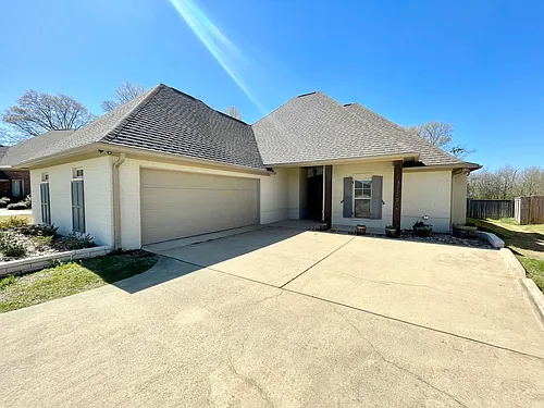 220 Stillhouse Creek Dr Photo 1