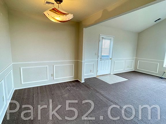 4th image of 2419 N 31st St