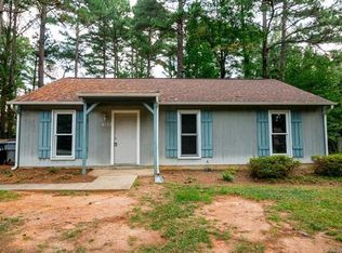 6123 Woodthrush Dr, Charlotte, NC 28227