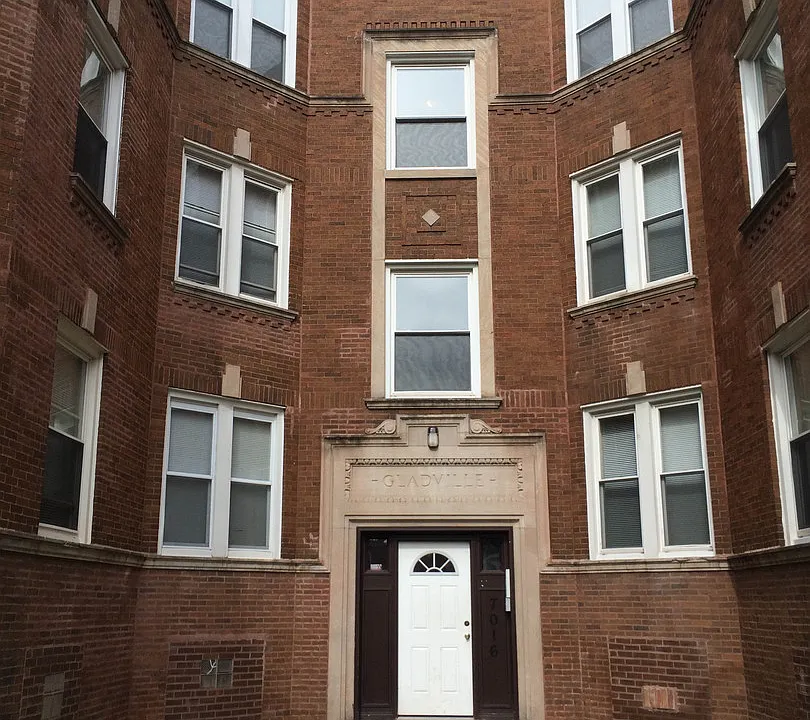 Building Photo 3