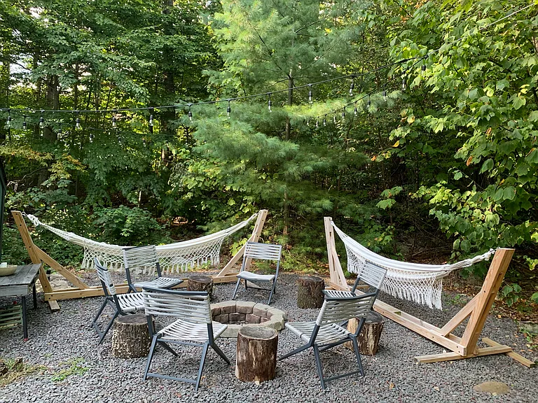 Owasco Ter — Photo 18