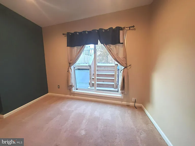 7242 Frankford Ave — Photo 15