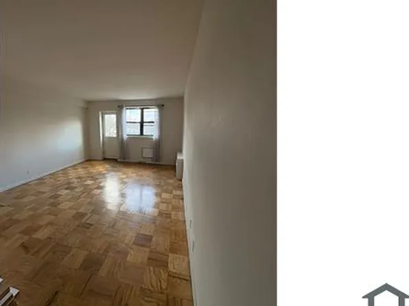 793 McLean Ave, Yonkers, NY 10704