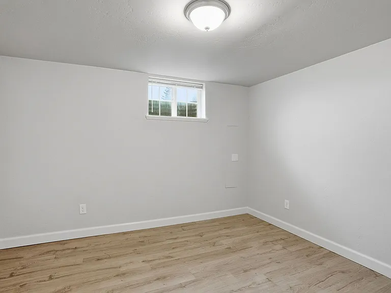 3440 N Huetter Rd #1 — Photo 18