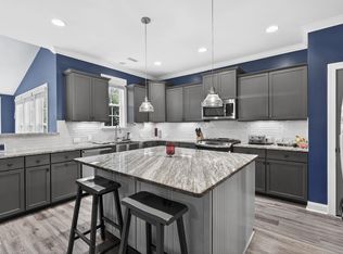 221 Misty Moonlight Dr, Willow Spring, NC 27592
