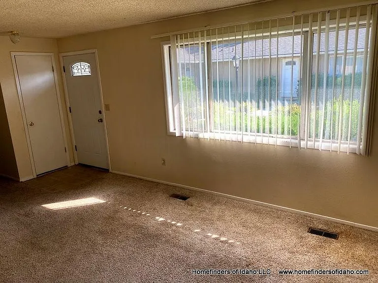 9050 W Ruth St — Photo 7