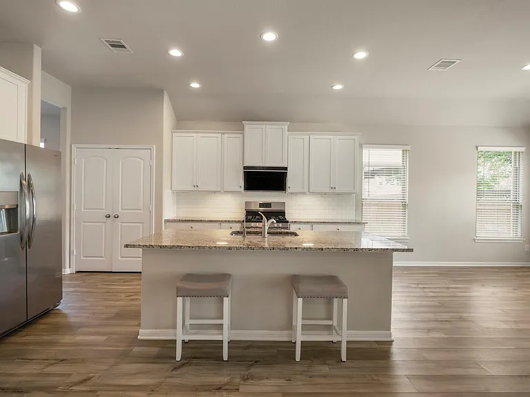 12197 Pearl Bay Ct — Photo 21