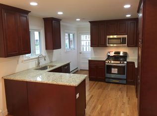 34 Oakside Dr, Toms River, NJ 08755