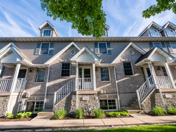 233 Judy Ln, Cortland, IL 60112