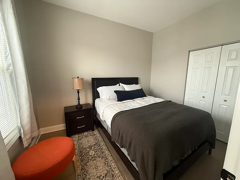 3049 N Avers Ave #2 — Photo 5