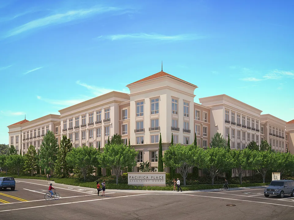 Building Photo 4