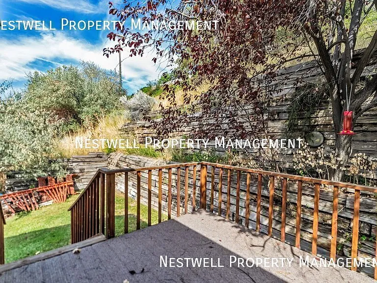 7857 S Honeywood Cove Dr — Photo 13