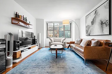 Rented by Coldwell Banker Warburg