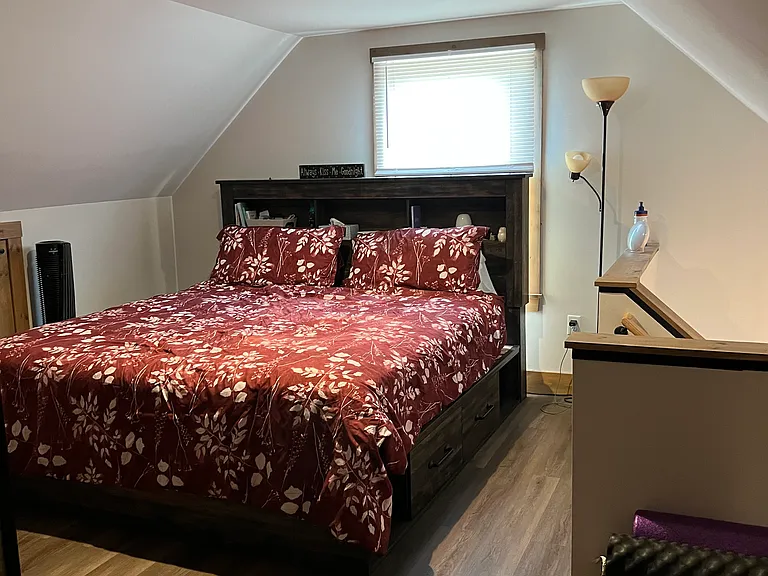 48 Pine St #2 — Photo 19