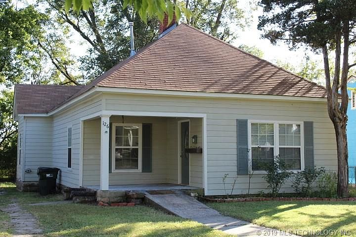1st image of 126 W McKinley Ave