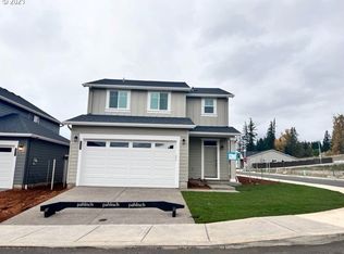 523 NE Greenway Dr #210, Estacada, OR 97023