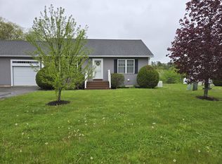 101 Streamside Ln #21, Bangor, ME 04401
