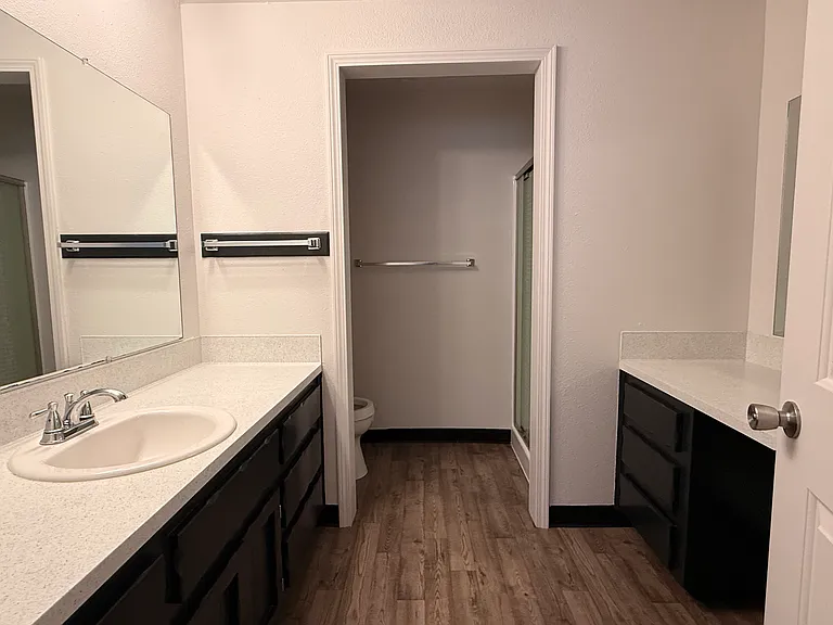 204 NE 148th Ave — Photo 12