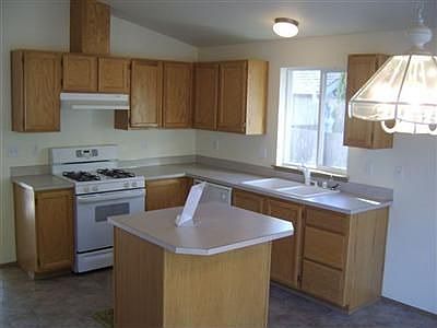 3rd image of 6319 107th Pl NE
