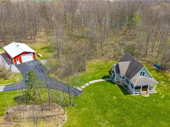 7409 State Route 20a, Bloomfield, NY 14469