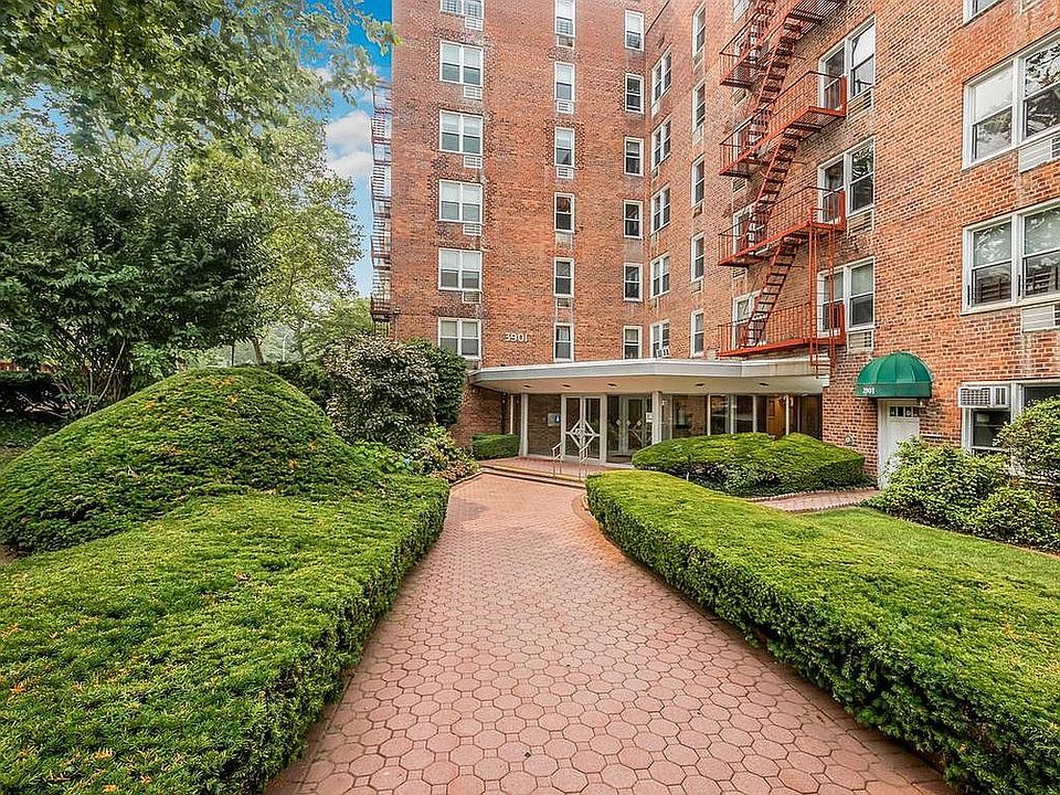 1st image of 3901 Independence Ave APT 6H