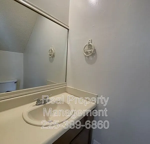 750 Hospital Rd #O-2 — Photo 7