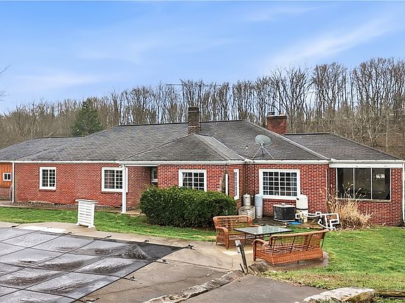 5th image of 516 Wallace Run Rd