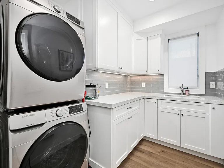 3940 Seashore Dr — Photo 42