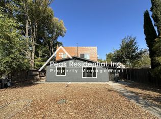 2225 18th Ave APT A, Sacramento, CA 95822