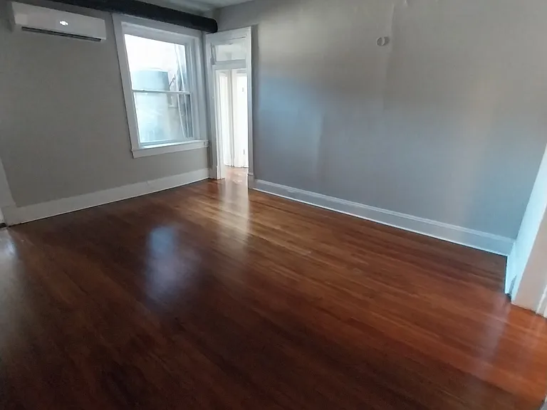 622 Graydon Ave #3 — Photo 6