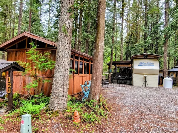 123 3 Schinn Canyon Circle, Deming, WA 98244