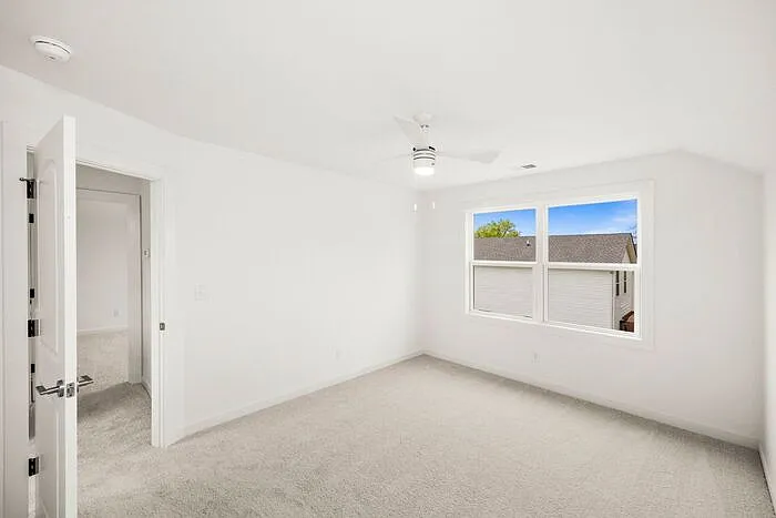 428 Hadleys Bend Blvd — Photo 12