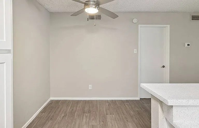 Westmount at Urban Trails Apartments — Photo 21