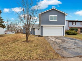 31 Timberlane Rd, Matteson, IL 60443